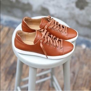 Sezane ‘Jack’ Sneakers in Camel